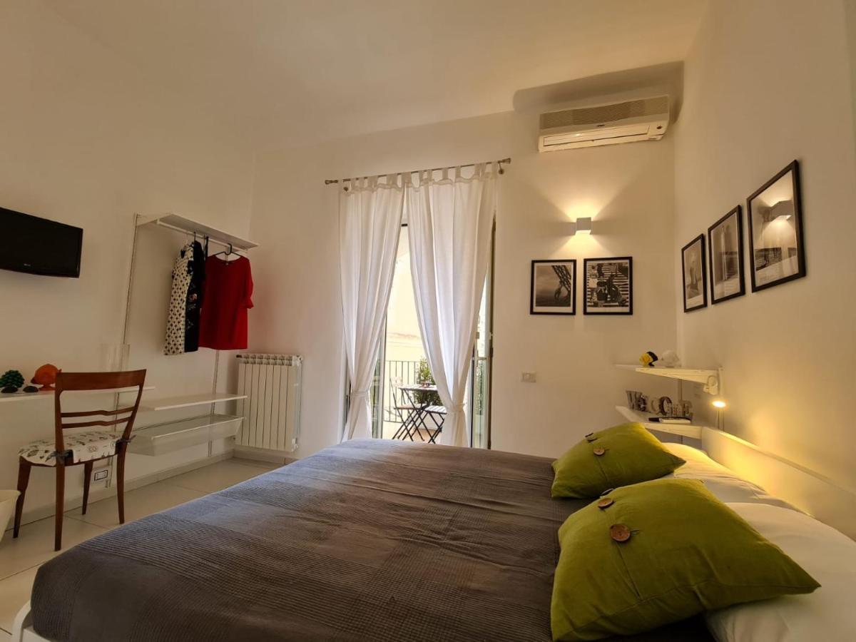 Sara Futura Hotel Salerno Exterior photo